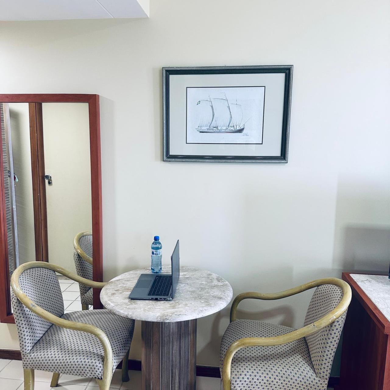 Flat 10 Andar Hotel Costa Mar Acesso Direto Praia Жабуатан-дус-Гуарарапіс Екстер'єр фото